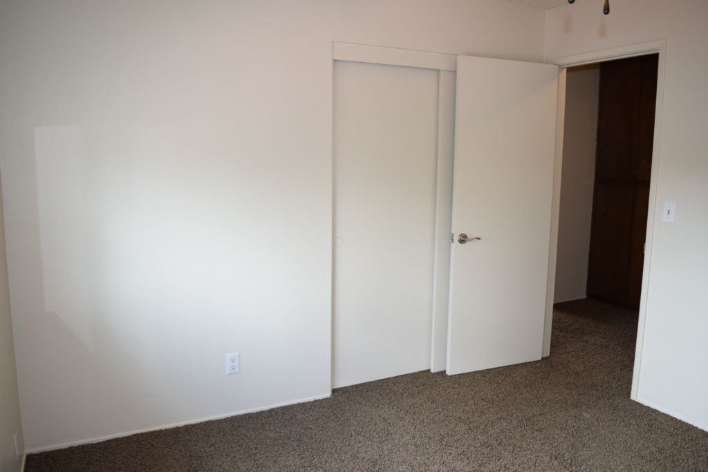 8250 Canyon Oak Dr - Photo 6 of 24