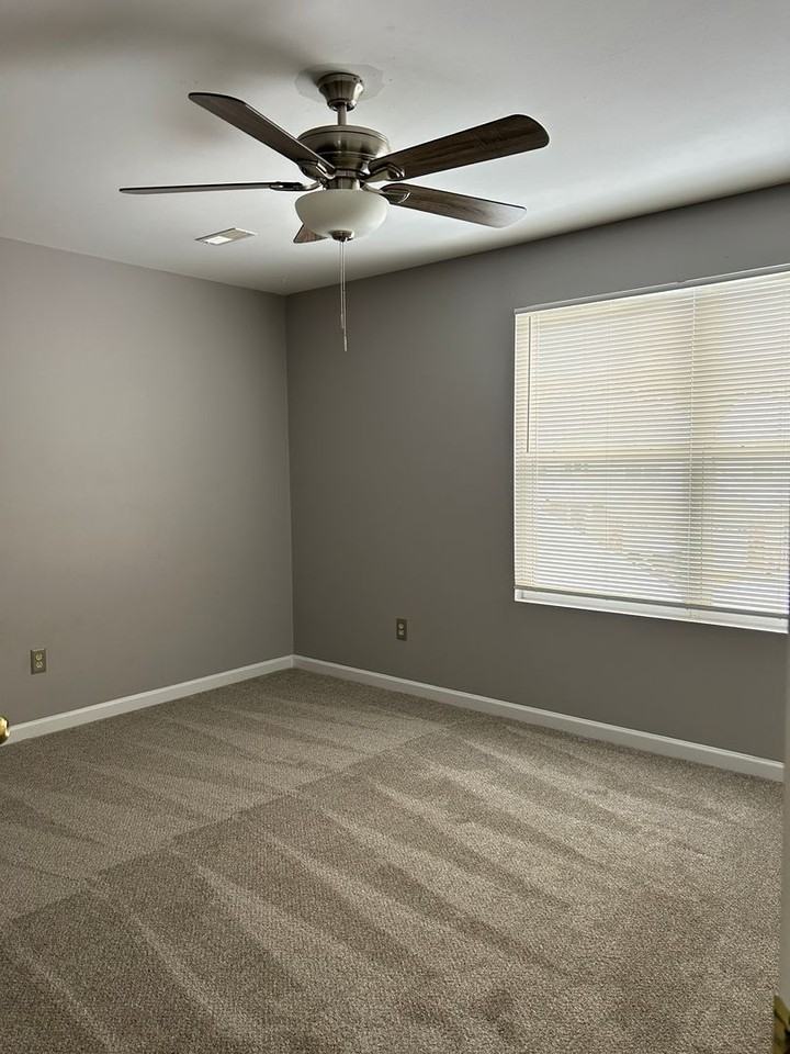 2031 Celebration Park Circle - Photo 7 of 10