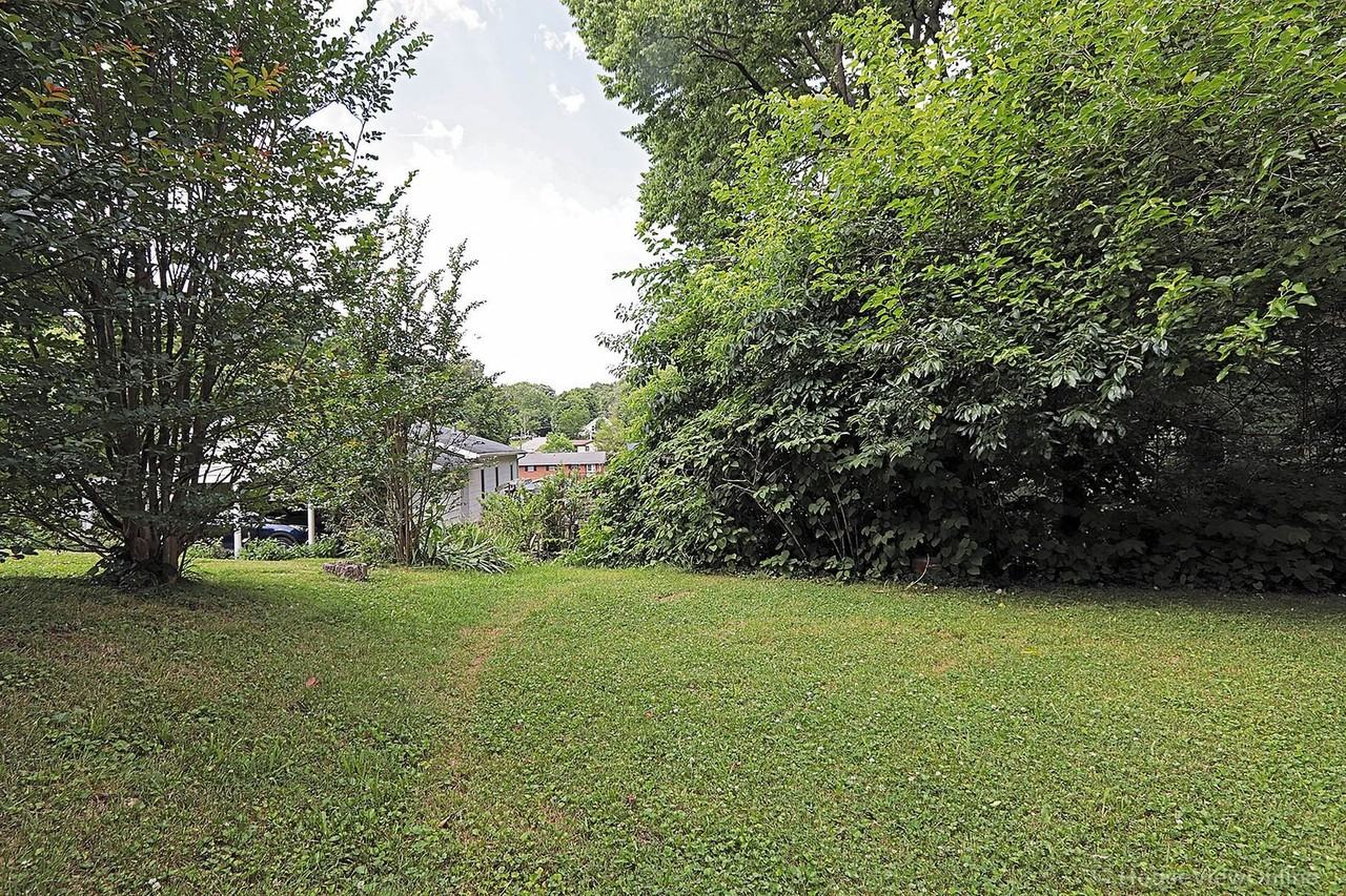 1516 Stoddard Street - Photo 6 of 24