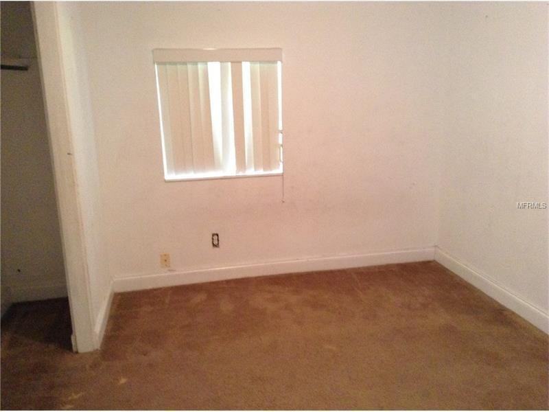 1905 Saint Conrad Street West - Photo 3 of 16