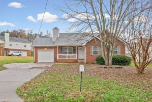 featured image of 386 Brook Mead Dr
