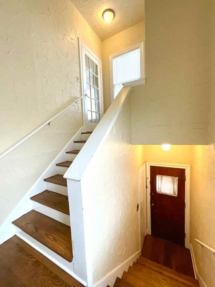 1645 W Mulberry Ave - Photo 2 of 31