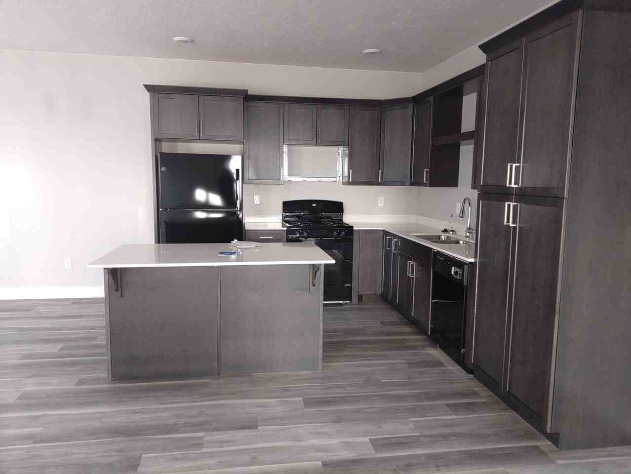 1511 W Pyrite Ln #C - Photo 2 of 17