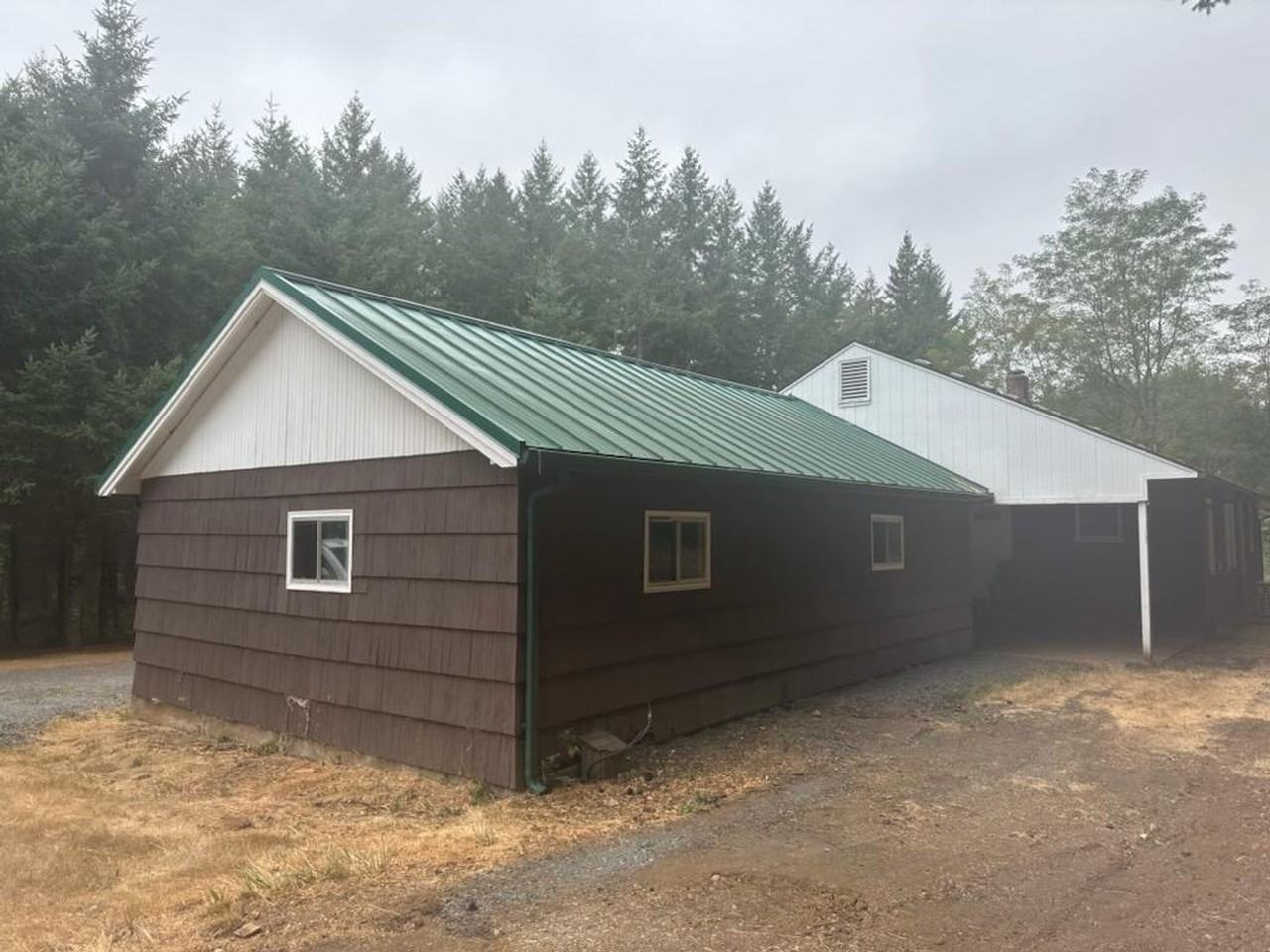 43955 Wiley Creek Drive - Photo 2 of 13