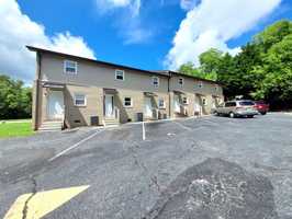 featured image of 409 Barton Street