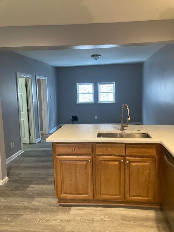 3063 Phelan Way - Photo 3 of 11