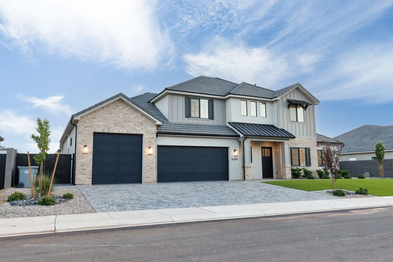 5291 1930 South Street - Photo 2 of 47