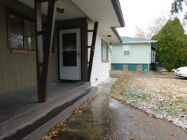 featured image of 742 Bunting Ave