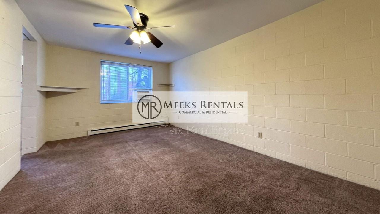 1539 4th Avenue #8 - Photo 7 of 9