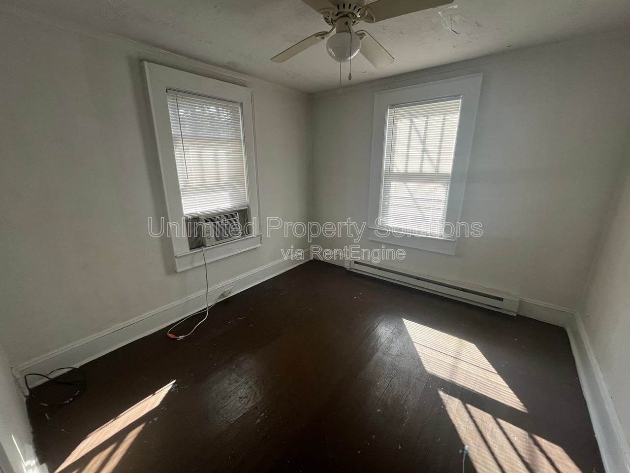 206 S 20th St #B - Photo 5 of 9