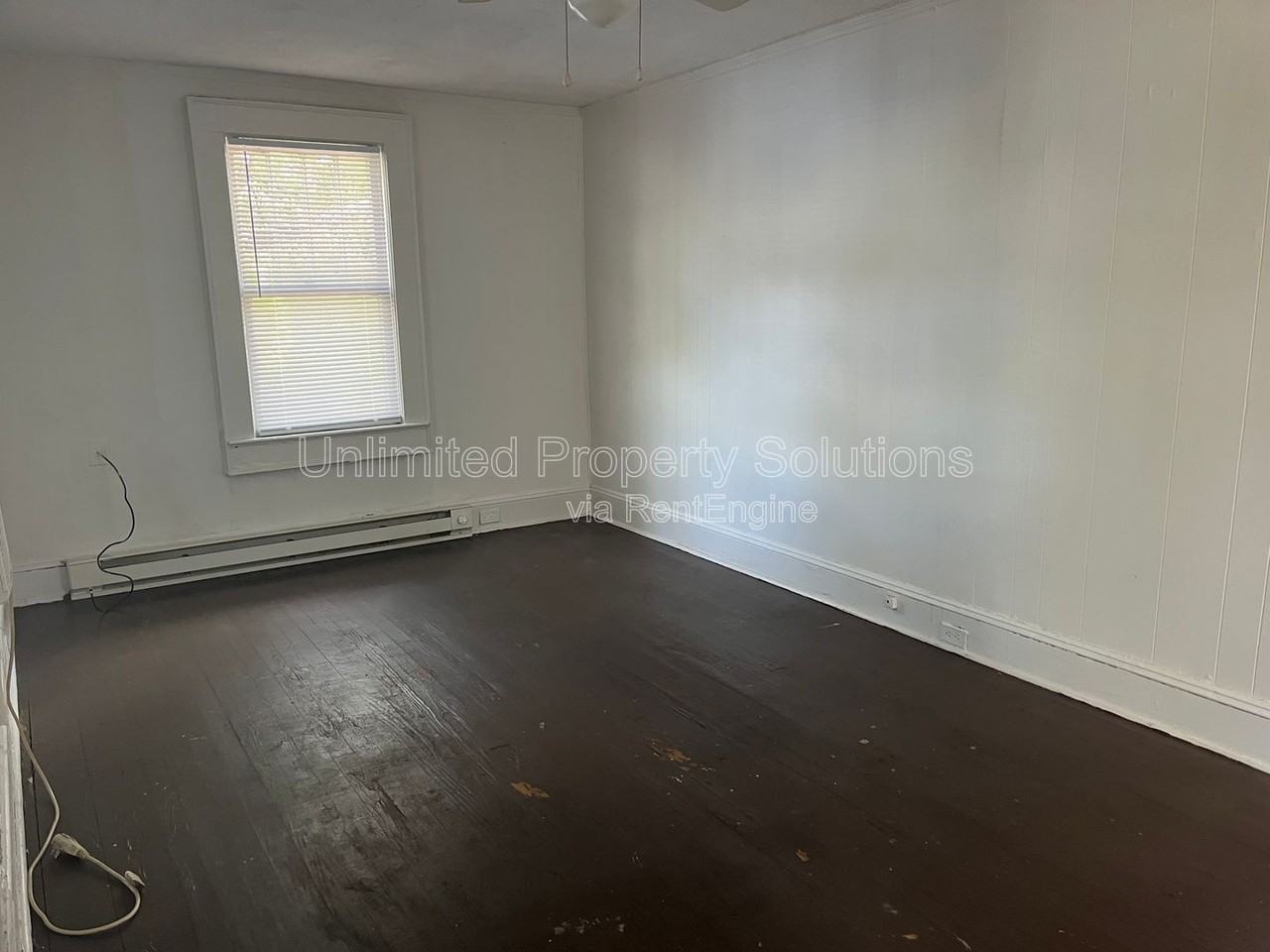 206 S 20th St #B - Photo 6 of 9