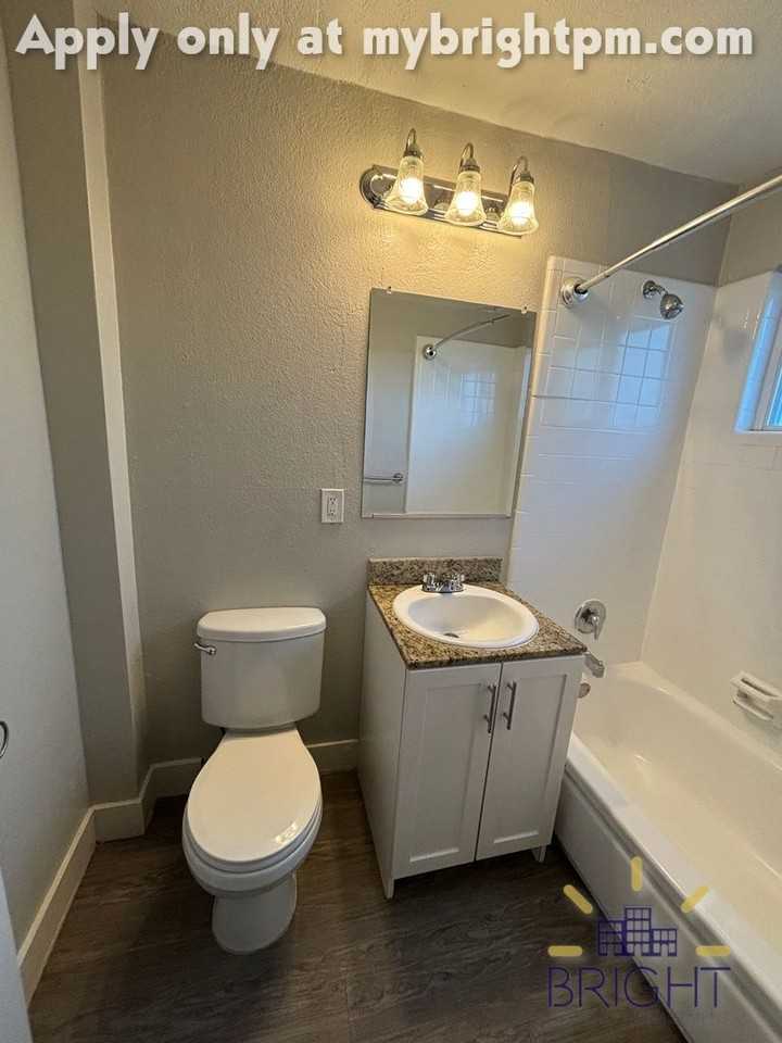 Sutter Crossing Apartments - Photo 6 of 23