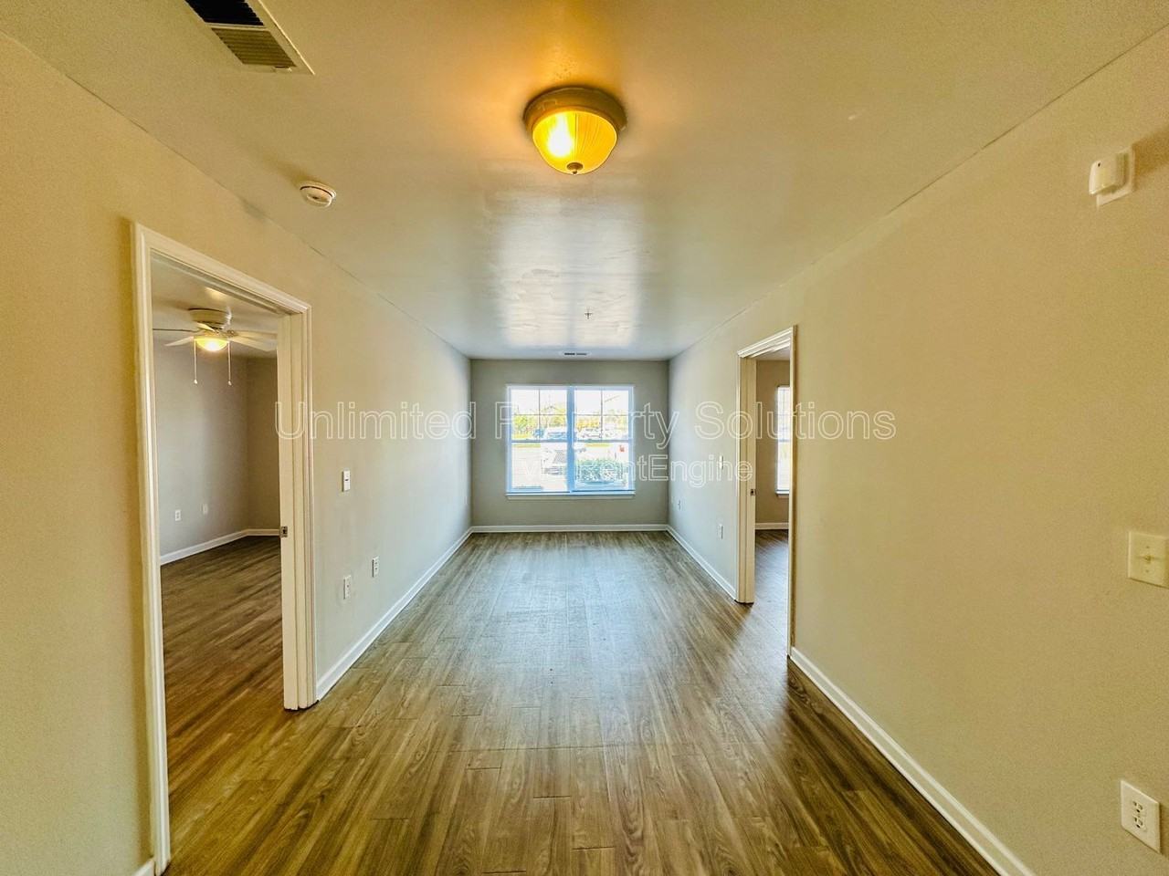 370 S Kerr Ave #105 - Photo 3 of 18