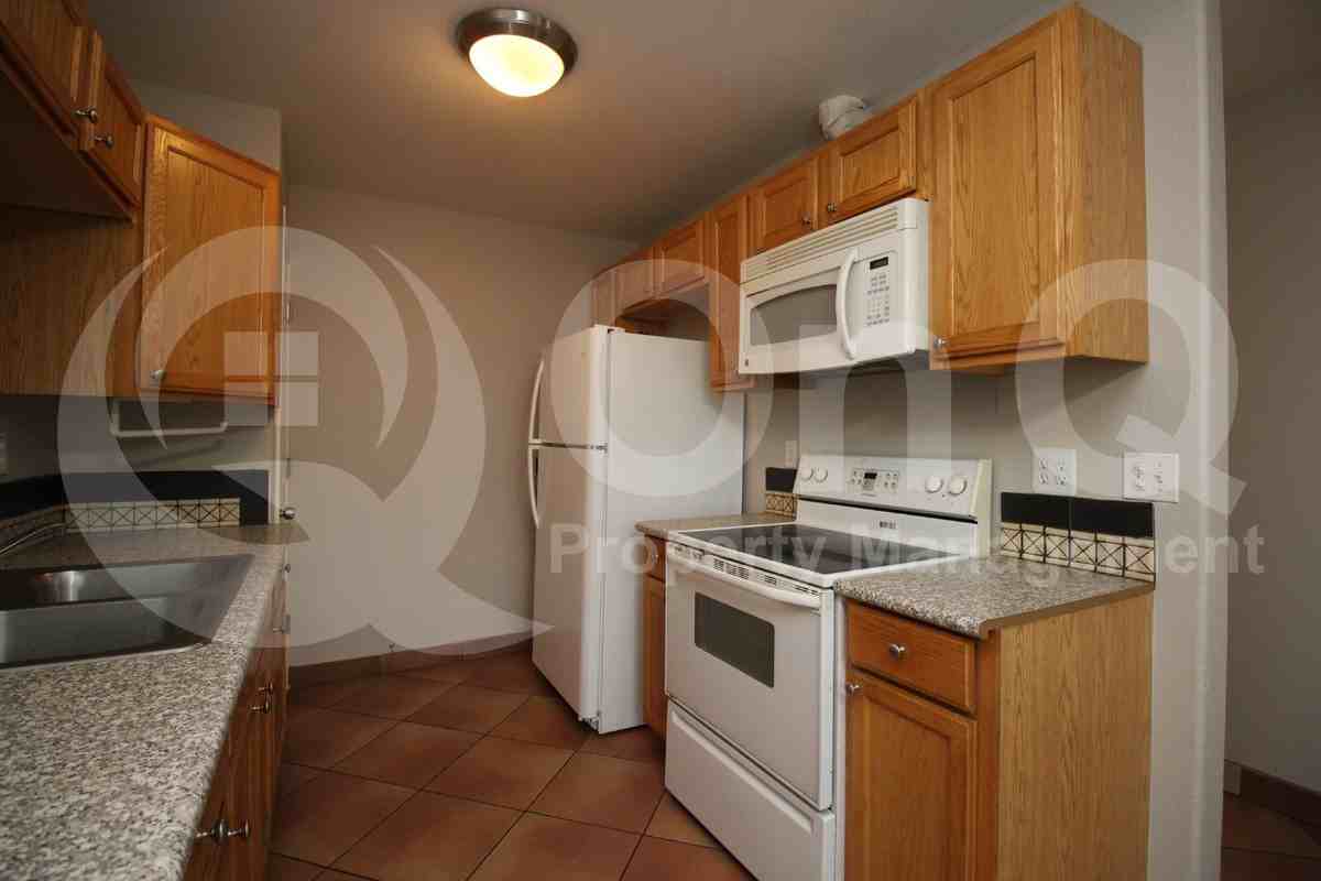 4109 East Moreland Street #2 - Photo 3 of 13