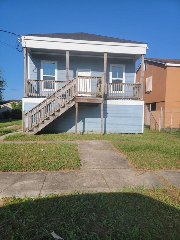 6060 Wickfield Drive