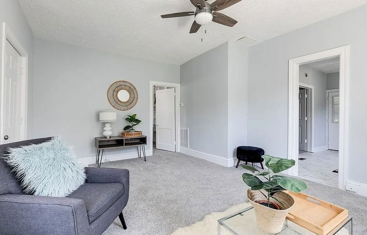 9 S Fern Ave #2 - Photo 6 of 19