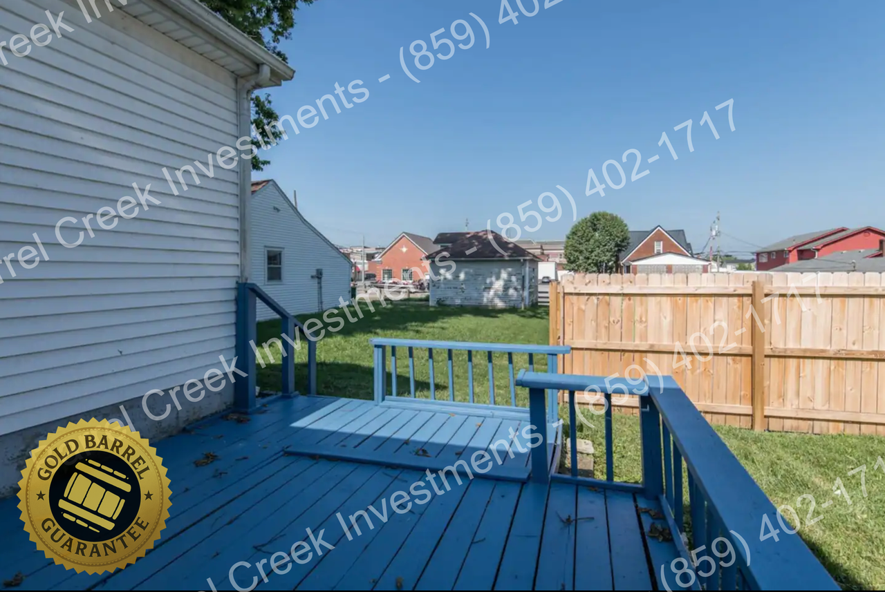 108 N East St - Photo 3 of 14