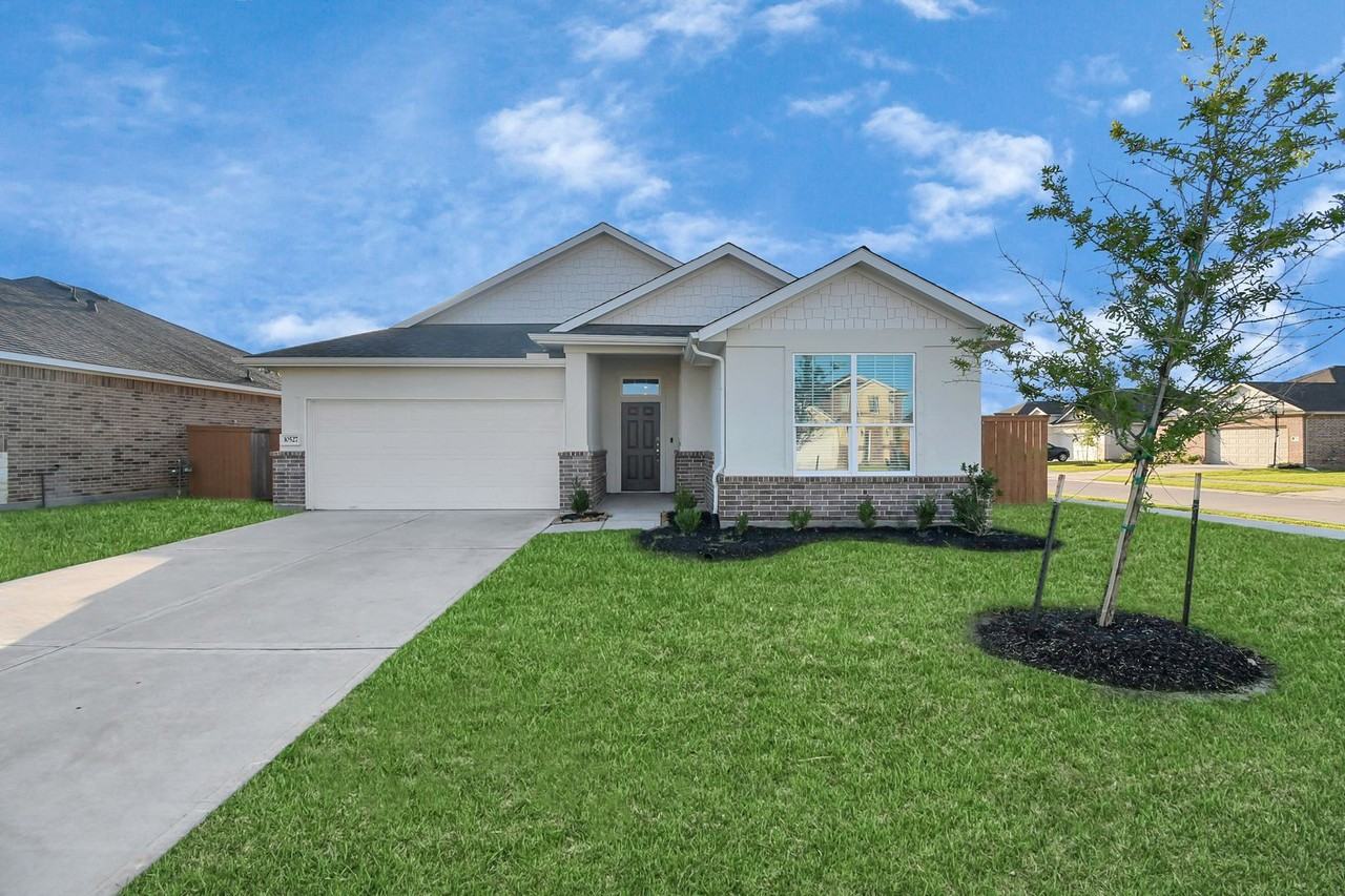 10610 Cascade Creek Dr - Photo 2 of 37