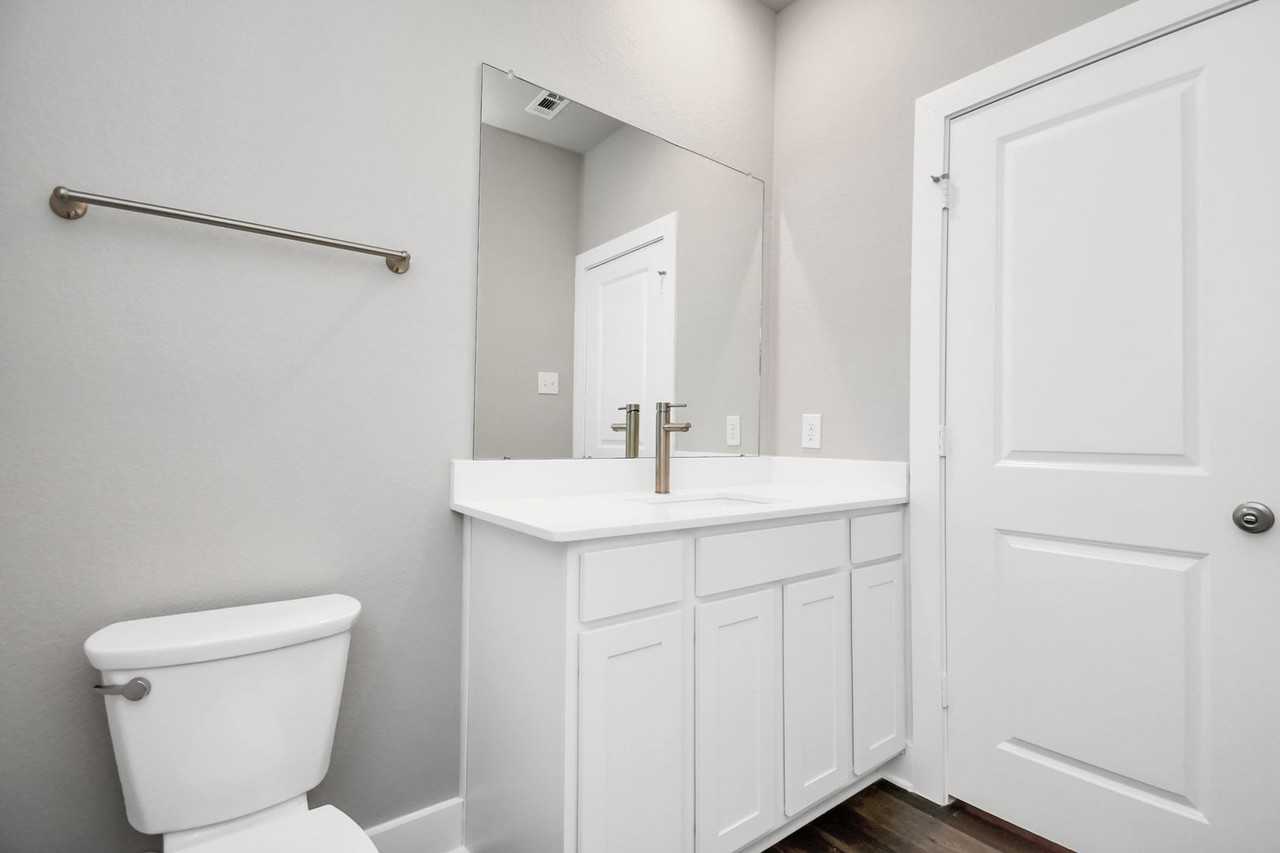 10610 Cascade Creek Dr - Photo 7 of 37