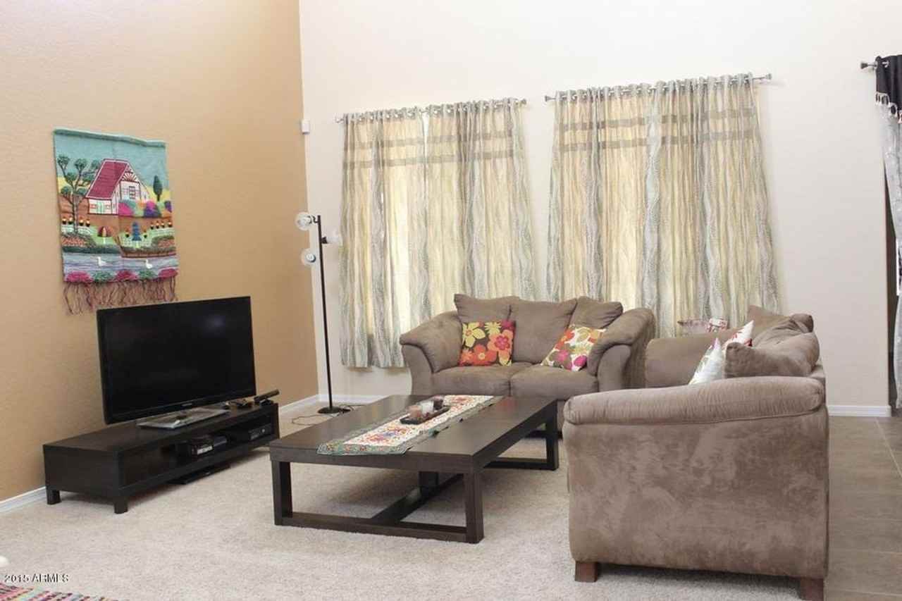 2380 West Honeysuckle Lane - Photo 5 of 34