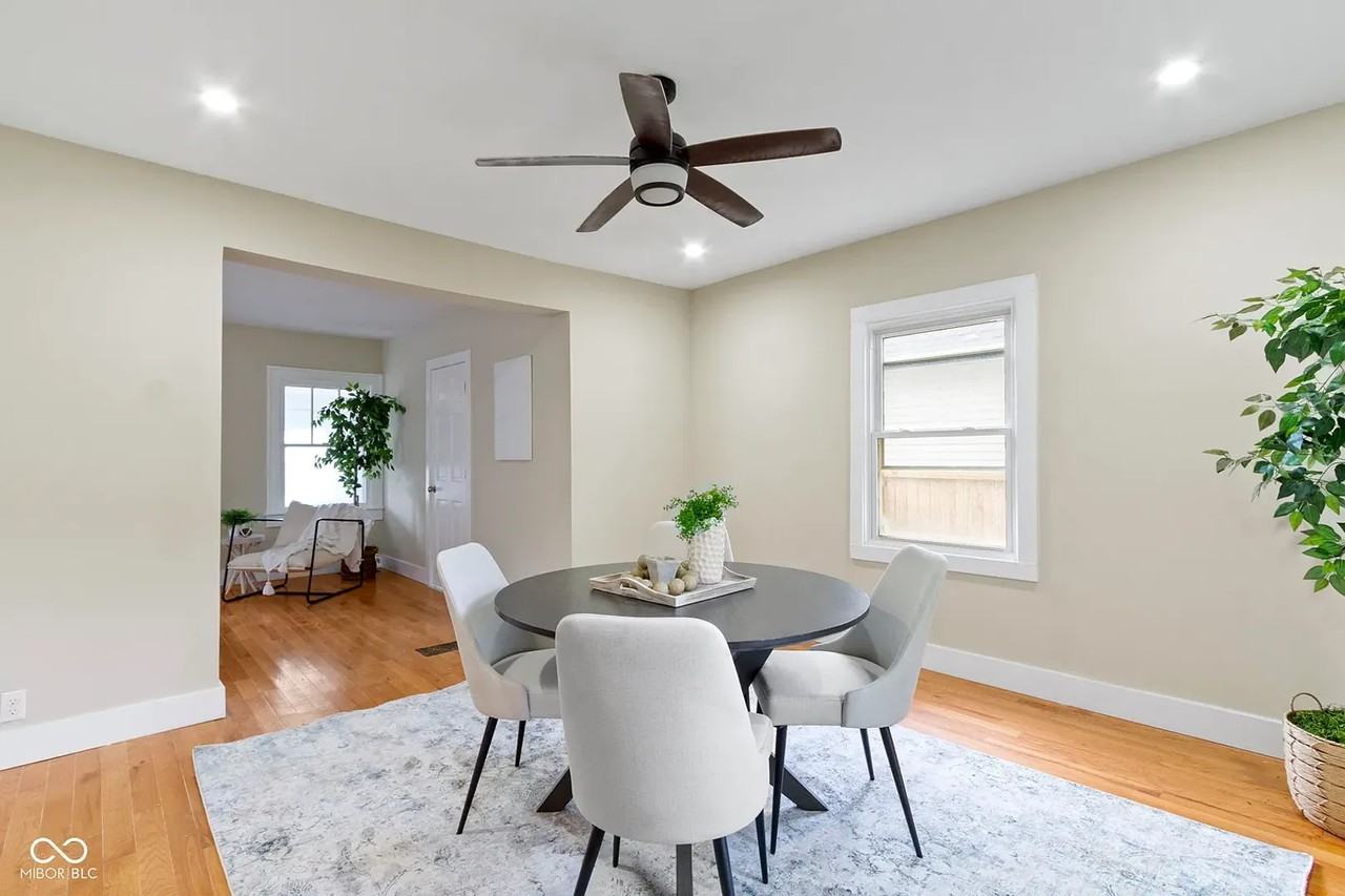 1306 N Tacoma Ave - Photo 4 of 26