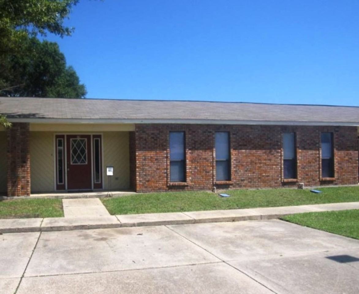 Trailwood Village - Photo 2 of 7