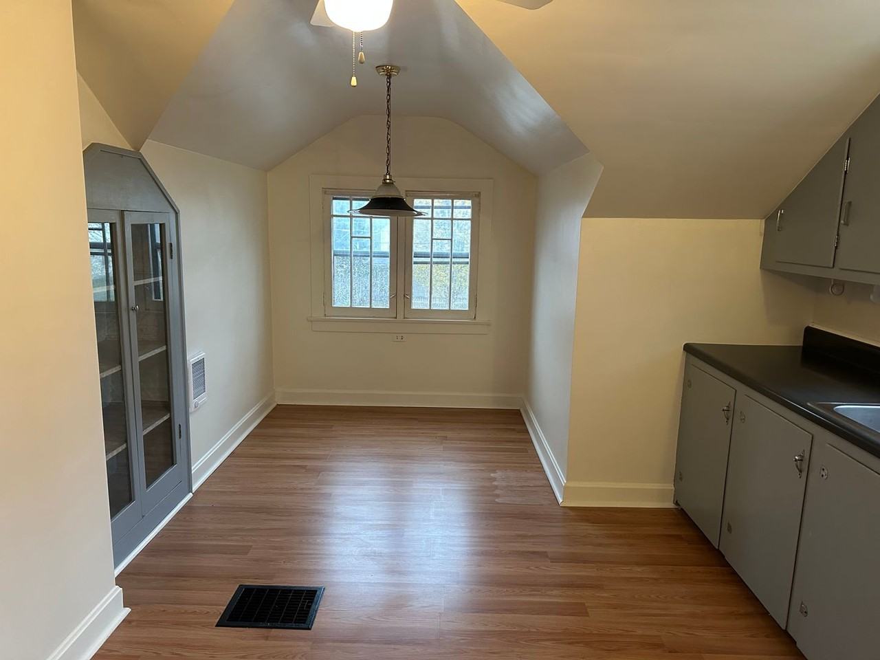 70 Clifton Drive - Photo 2 of 10