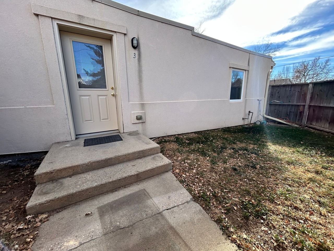 300 East Baseline Road - Photo 4 of 21