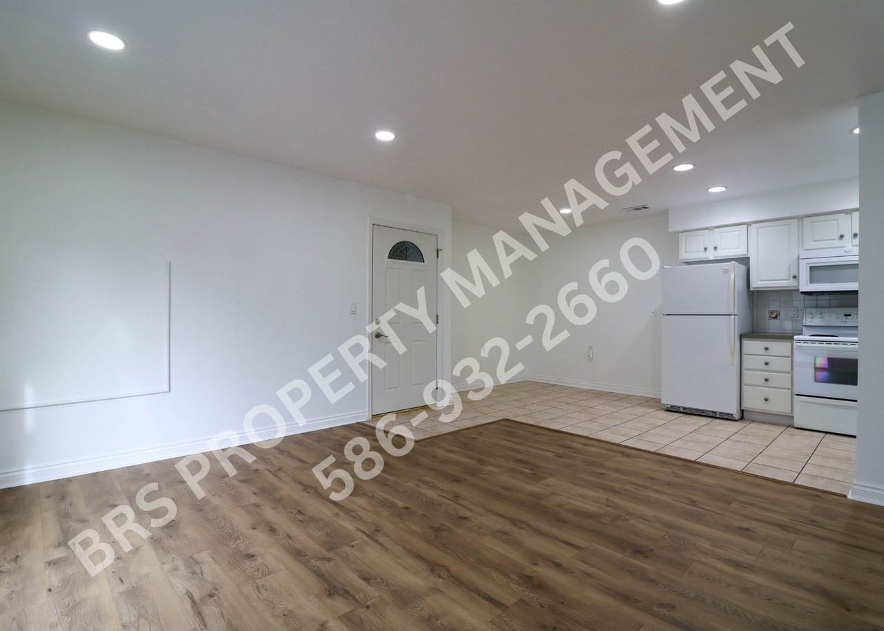 16140 Clarkson Drive - Photo 5 of 13