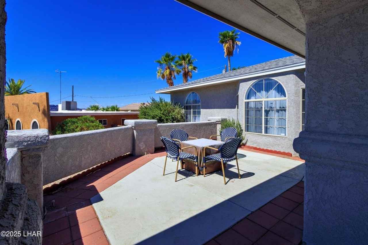 953 Paso Drive - Photo 5 of 39