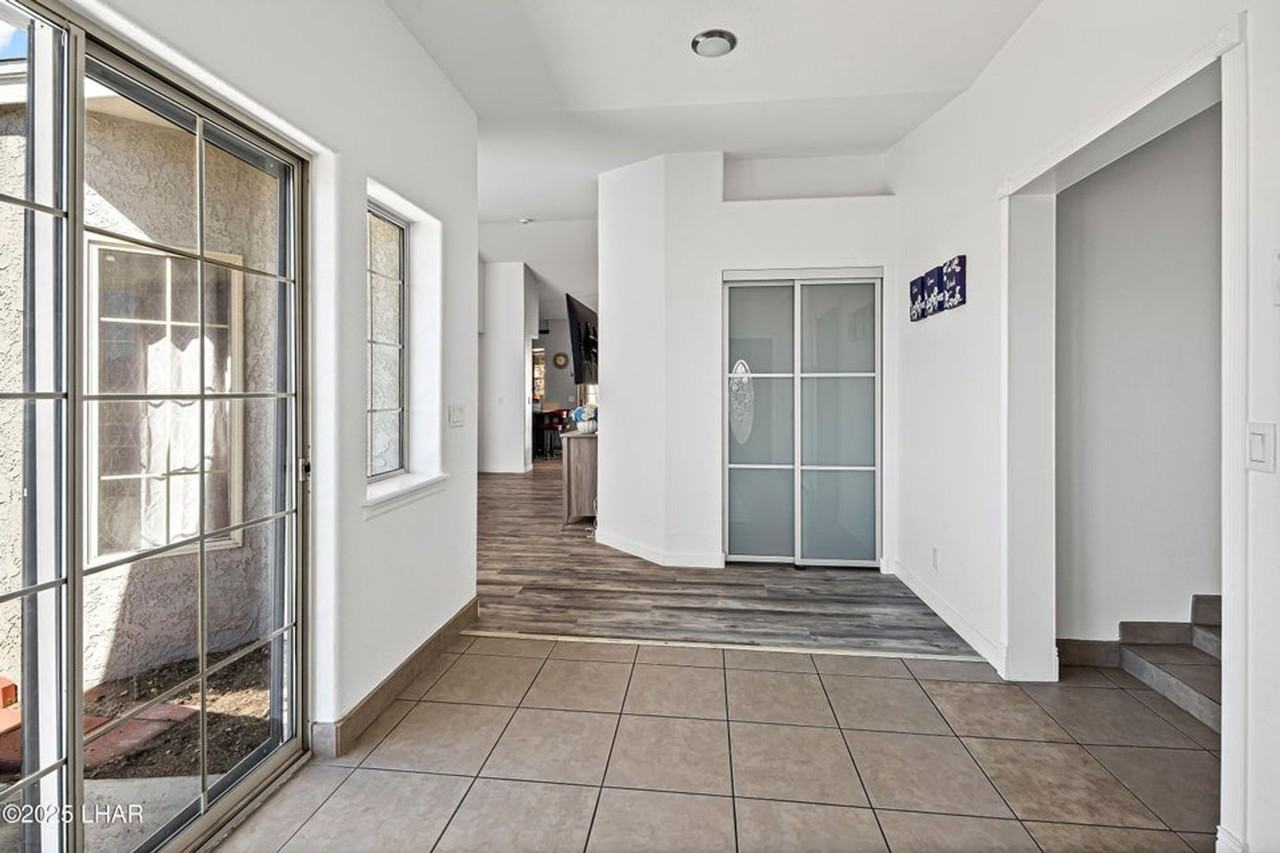 953 Paso Drive - Photo 7 of 39