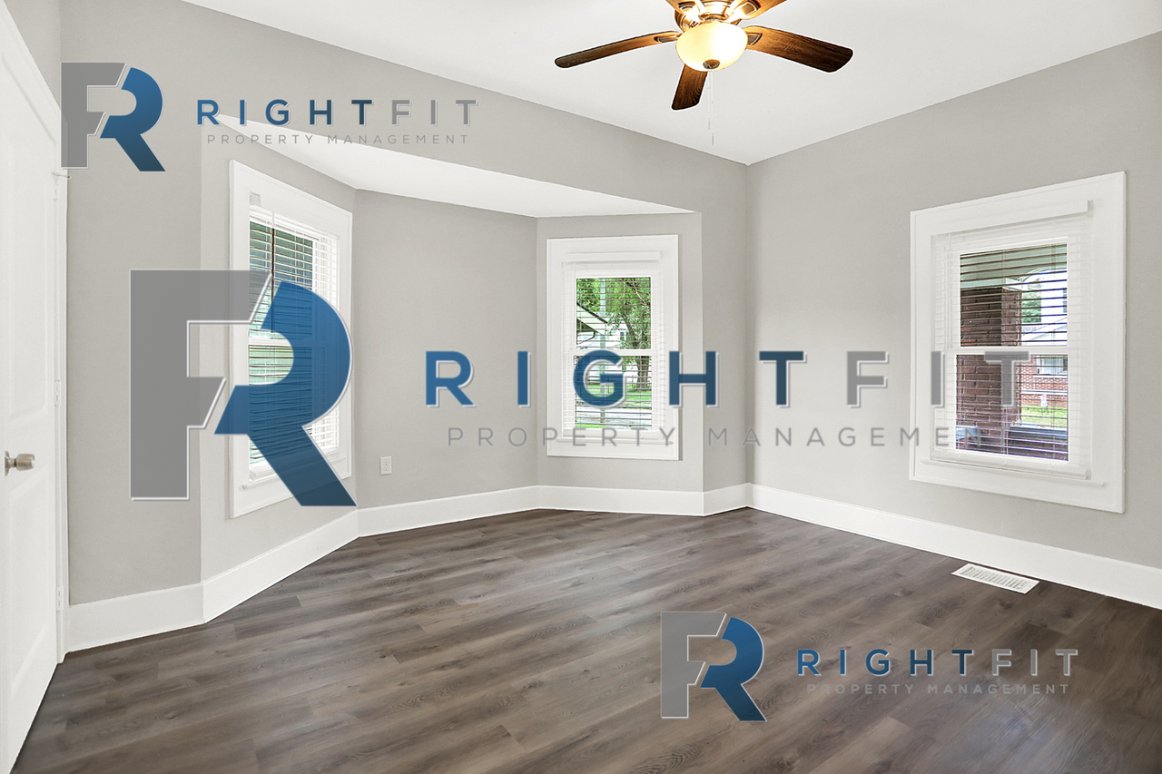 3430 Carrollton Ave - Photo 4 of 32