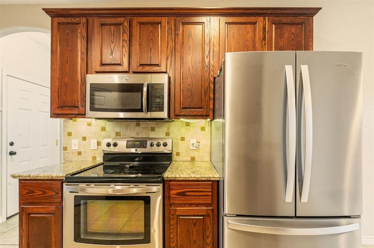 104 Running Bear Trail - Photo 4 of 25