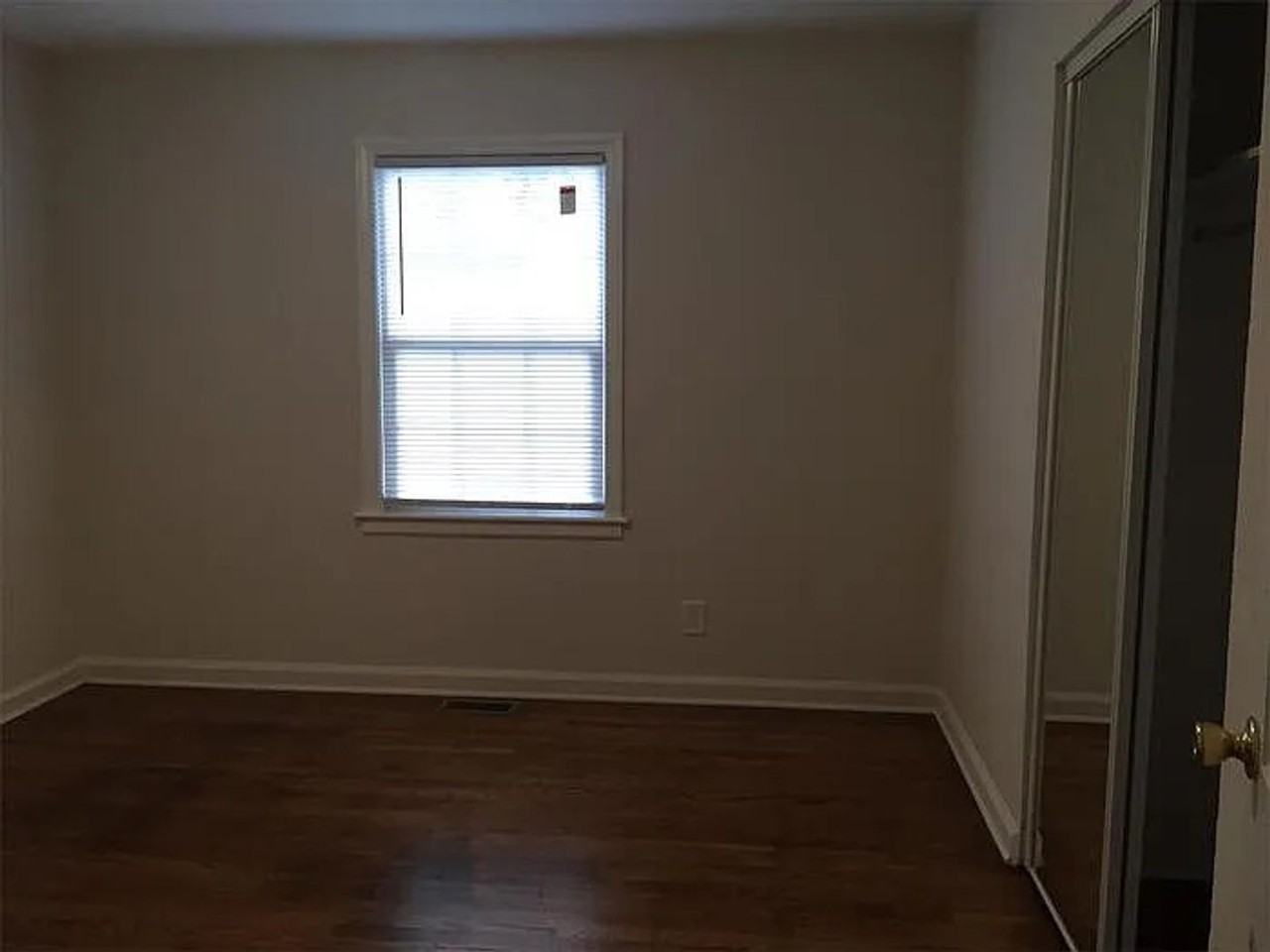 1206 Downing Road - Photo 4 of 30