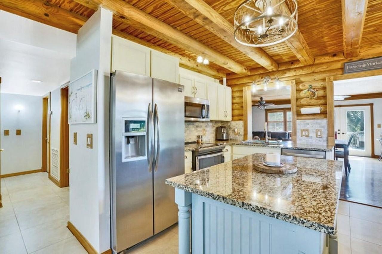 13050 Marcella Blvd - Photo 3 of 19