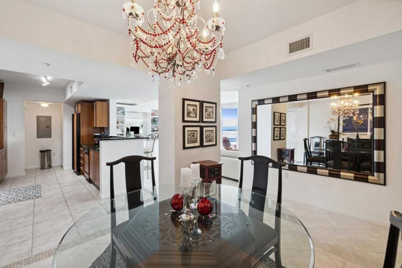 1551 North Flagler Drive - Photo 6 of 17