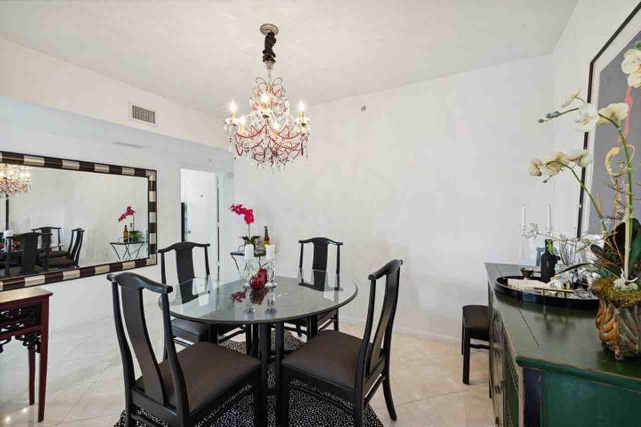 1551 North Flagler Drive - Photo 7 of 17