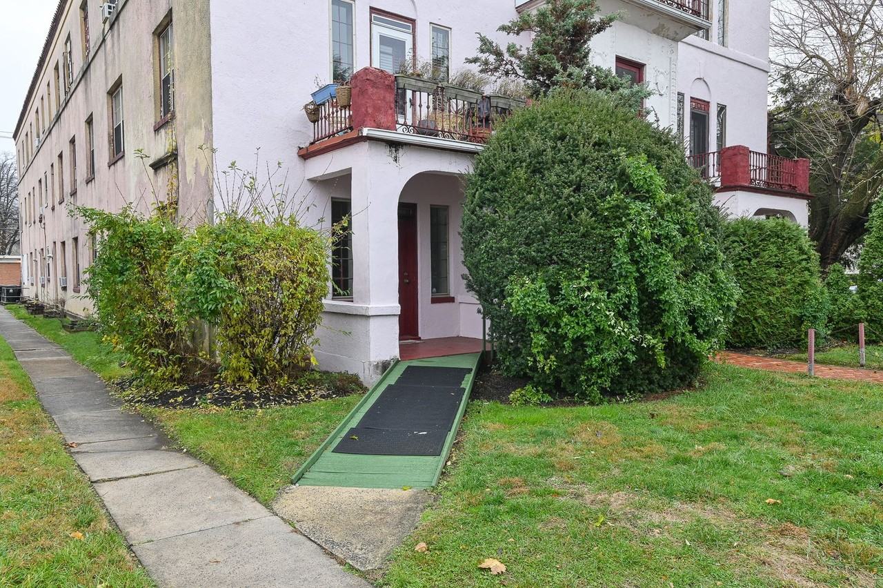 2801 N 2nd St - Photo 4 of 43