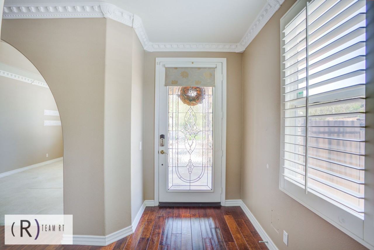 3782 Carson Way - Photo 6 of 48