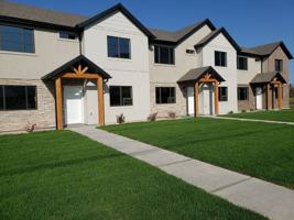 featured image of 465 1200 West