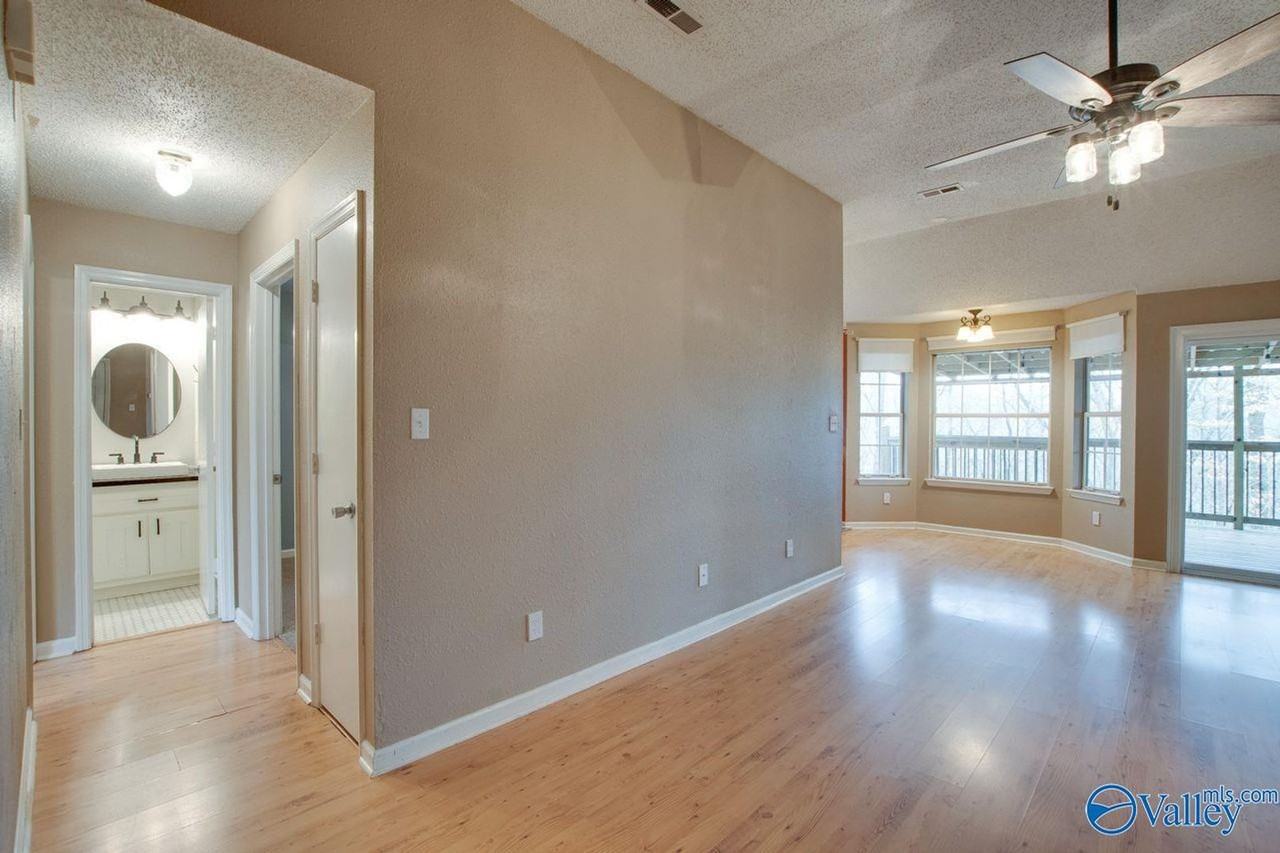 143 Rebecca Pines Drive - Photo 2 of 18