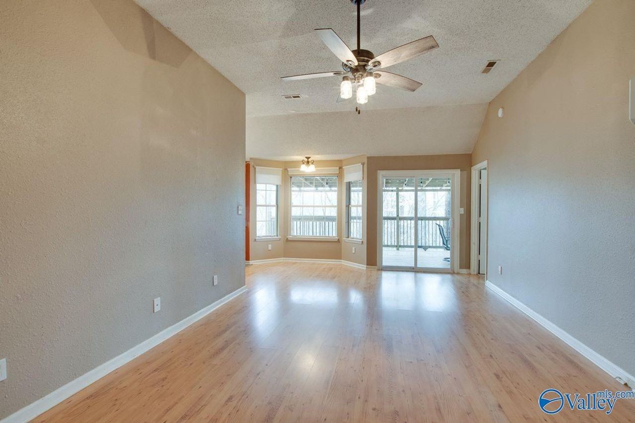 143 Rebecca Pines Drive - Photo 3 of 18