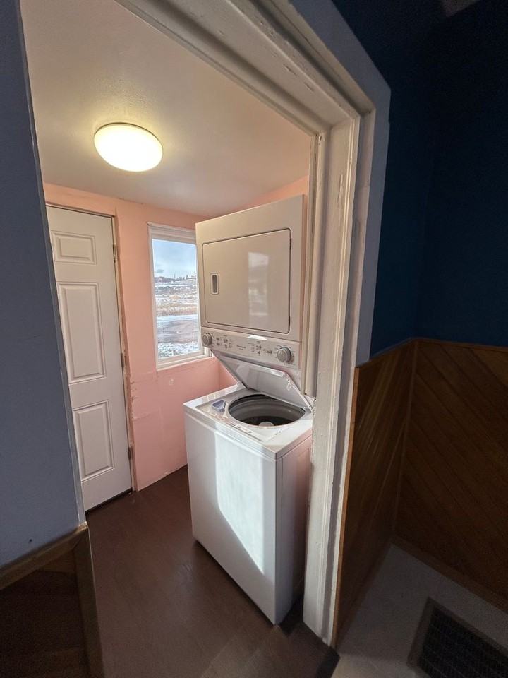 1121 East 3rd Street - Photo 5 of 17