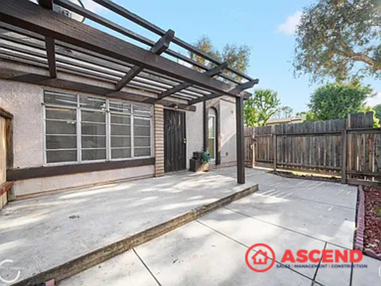 3612 Sampson Ct #B - Photo 2 of 21