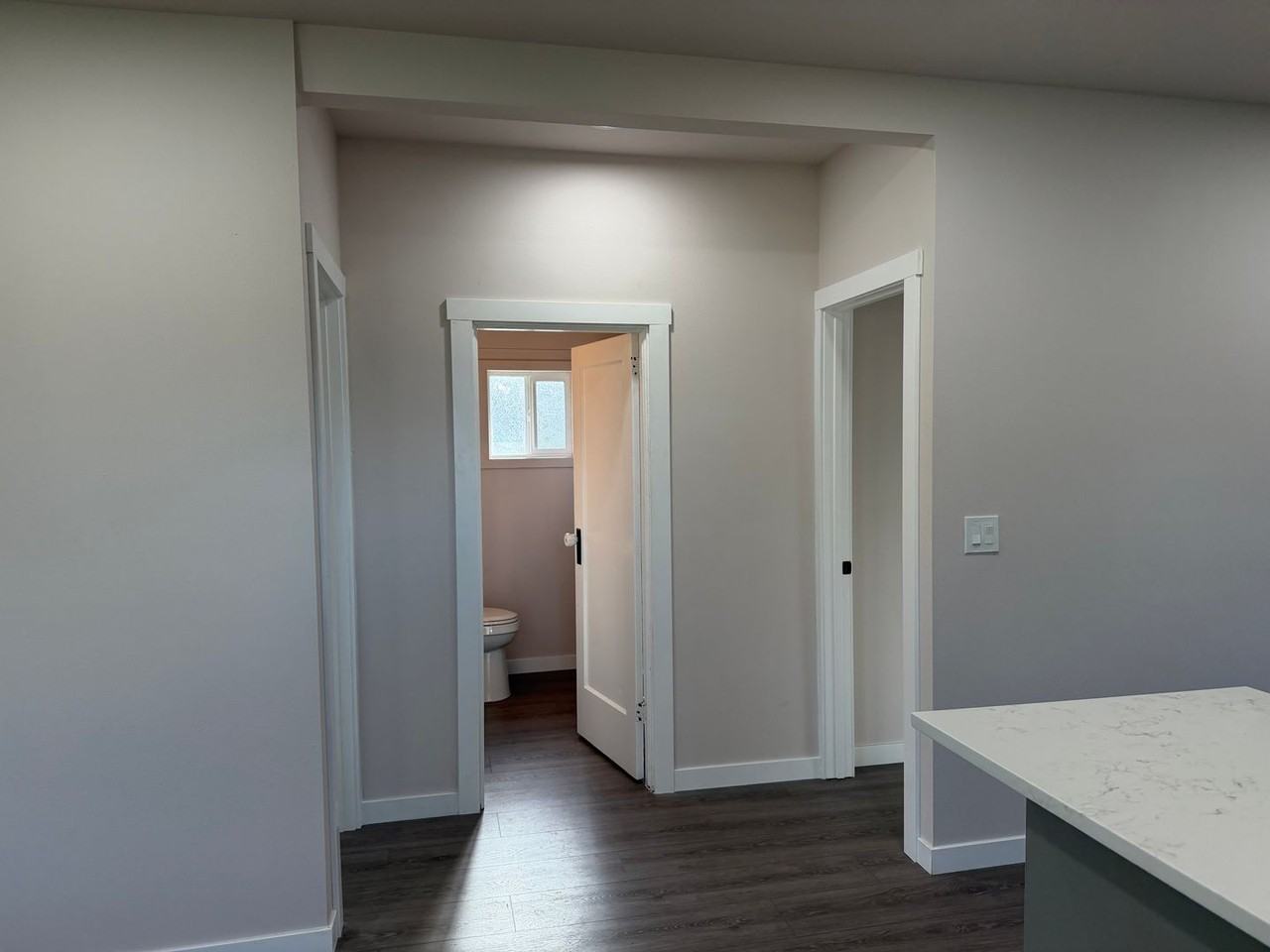 82018 Lost Creek Road - Photo 7 of 33