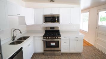 featured image of 5558 Somerset Way