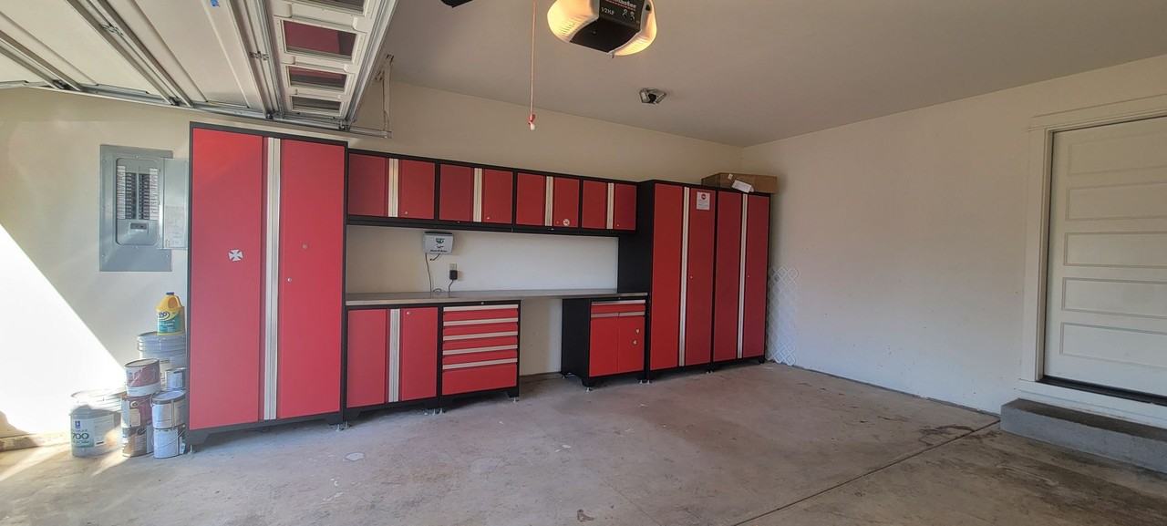 125 South Ash Street - Photo 2 of 36