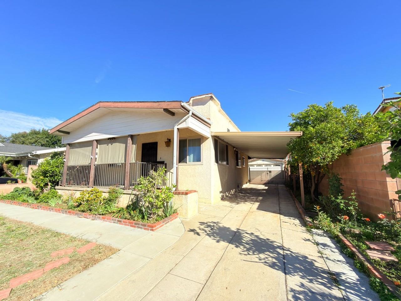 1007 De Foe Street - Photo 2 of 23