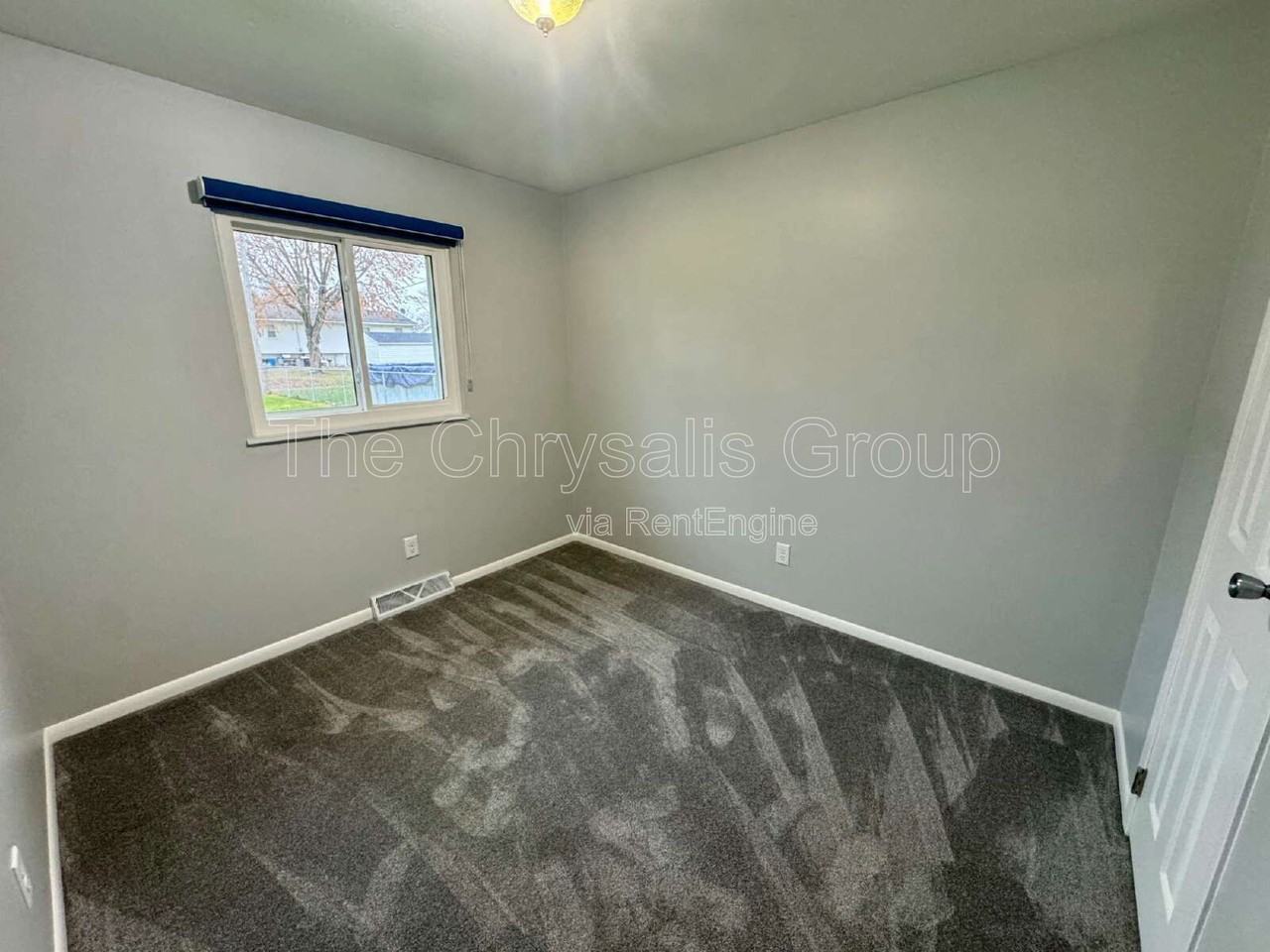 1711 Wright St - Photo 7 of 15