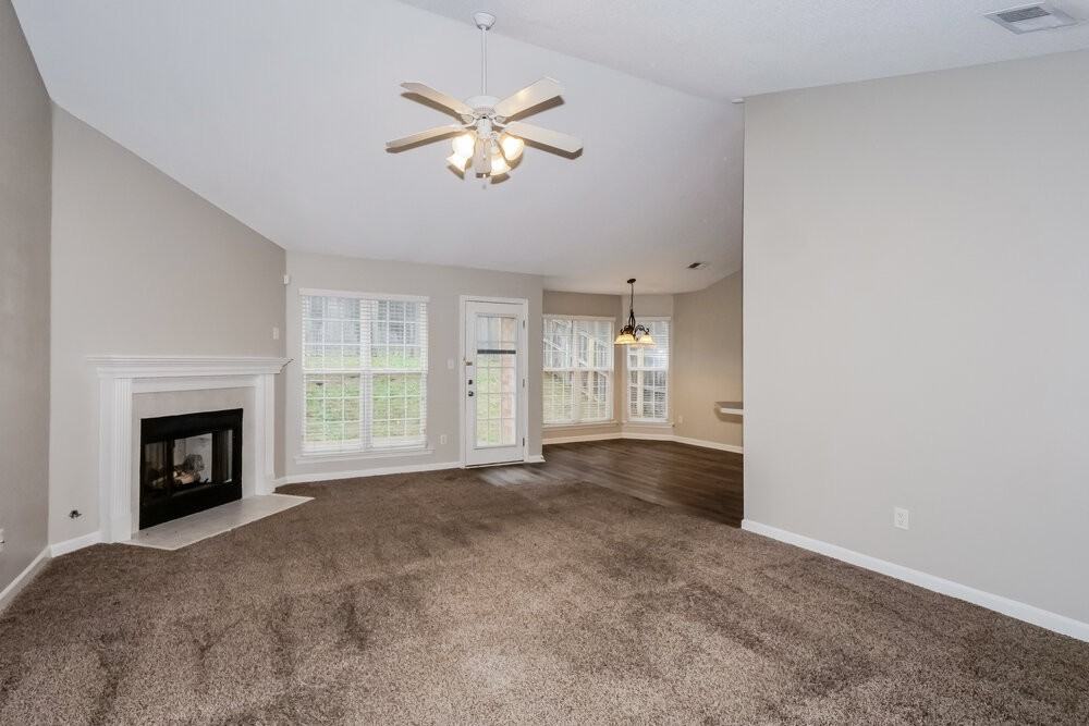2743 Longshadow Ln - Photo 4 of 16
